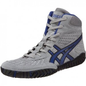 ASICS Aggressor